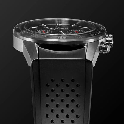 The Rogue - Gunmetal/Red